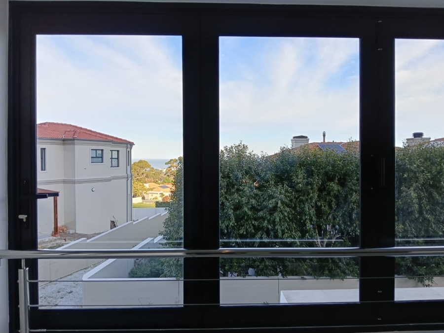 4 Bedroom Property for Sale in Berghof Western Cape